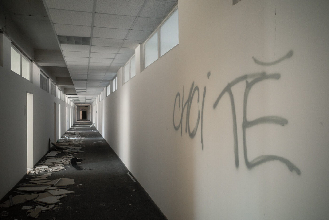 demolice továrny Aritma ve Vokovicích 