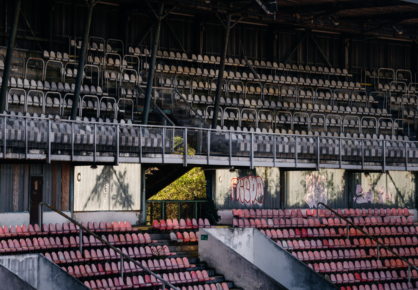 tribuna stadionu Evžena Rošického na Strahově