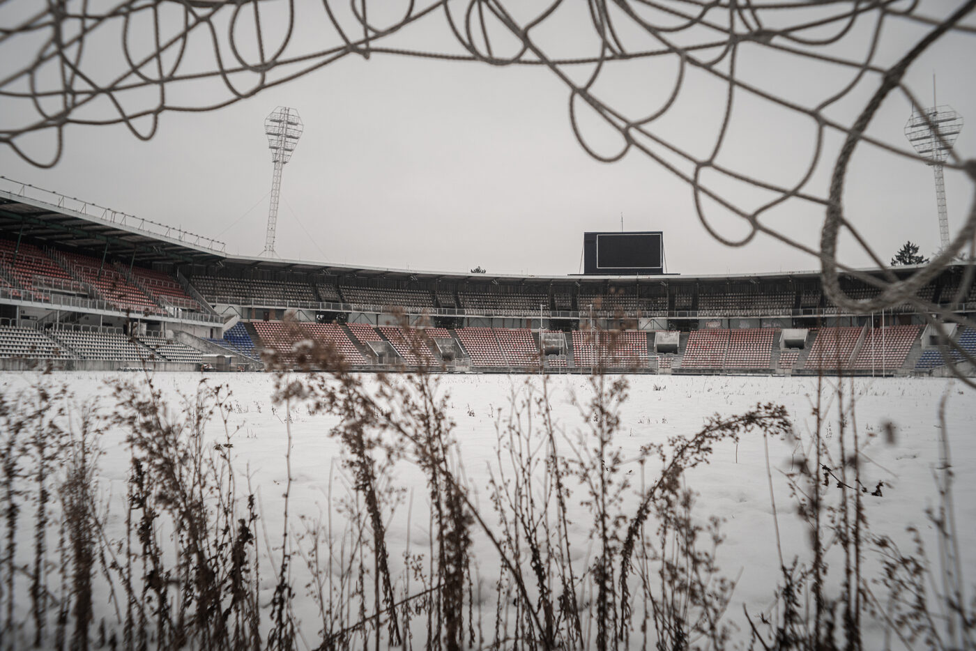 havarijní stav stadionu Evžena Rošického