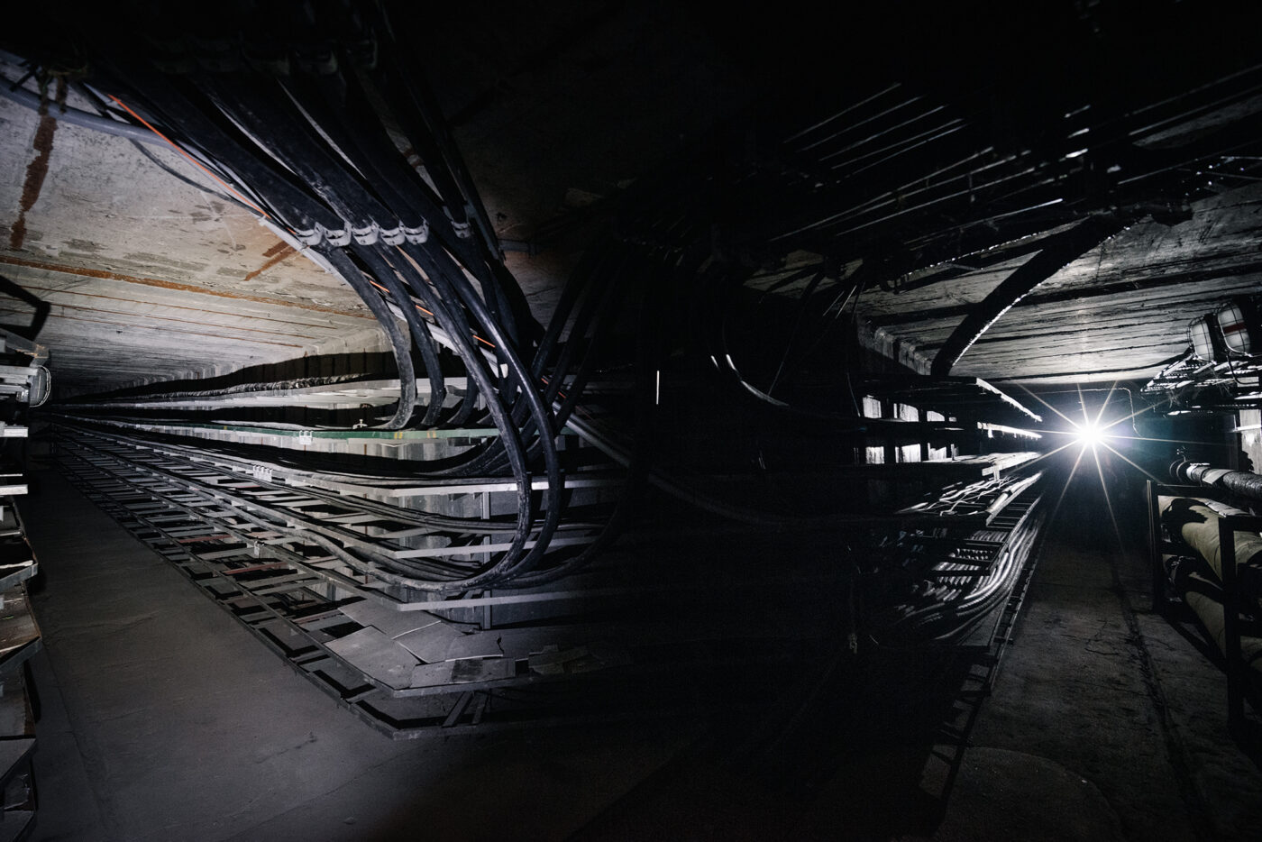 podzemní kolektory pod strahovskými stadiony v Praze