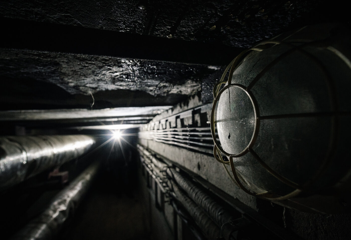 podzemní kolektory pod strahovskými stadiony v Praze