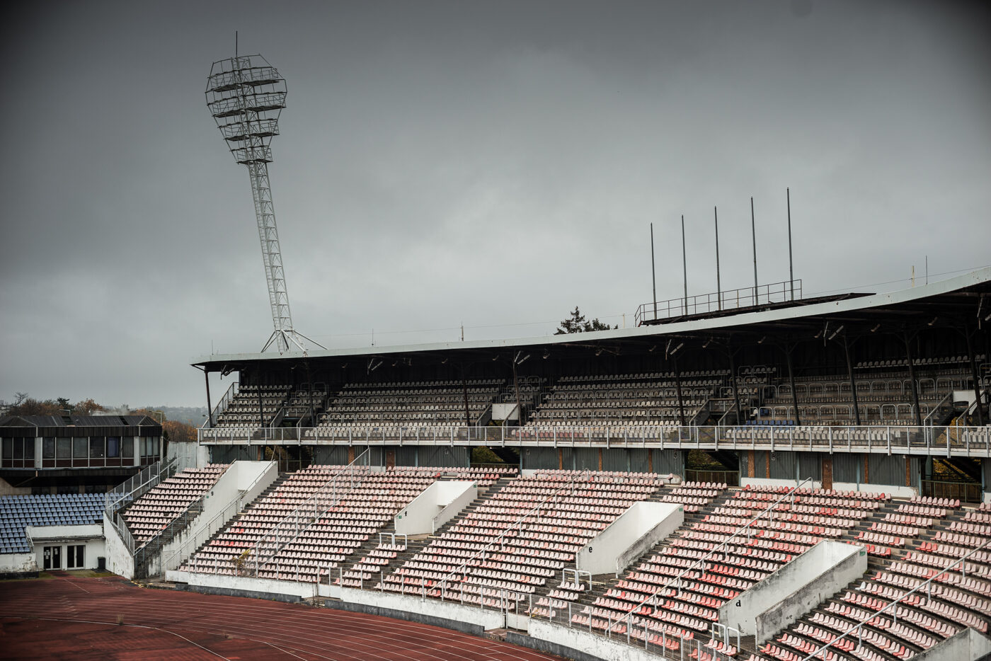 tribuna stadionu Evžena Rošického na Strahově
