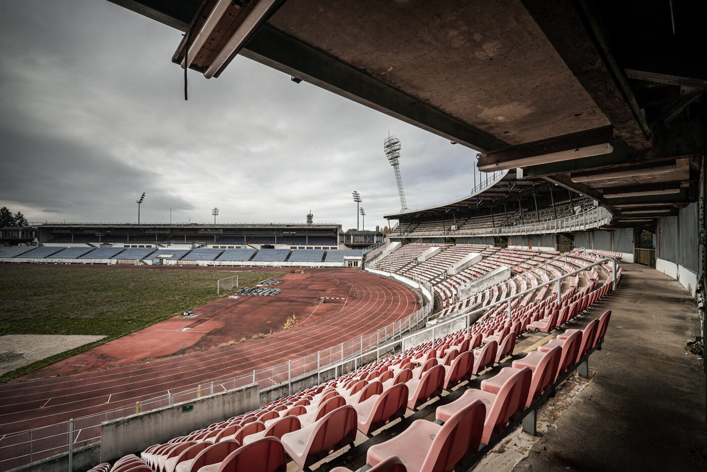 pohled na stadion Evžena Rošického na Strahově