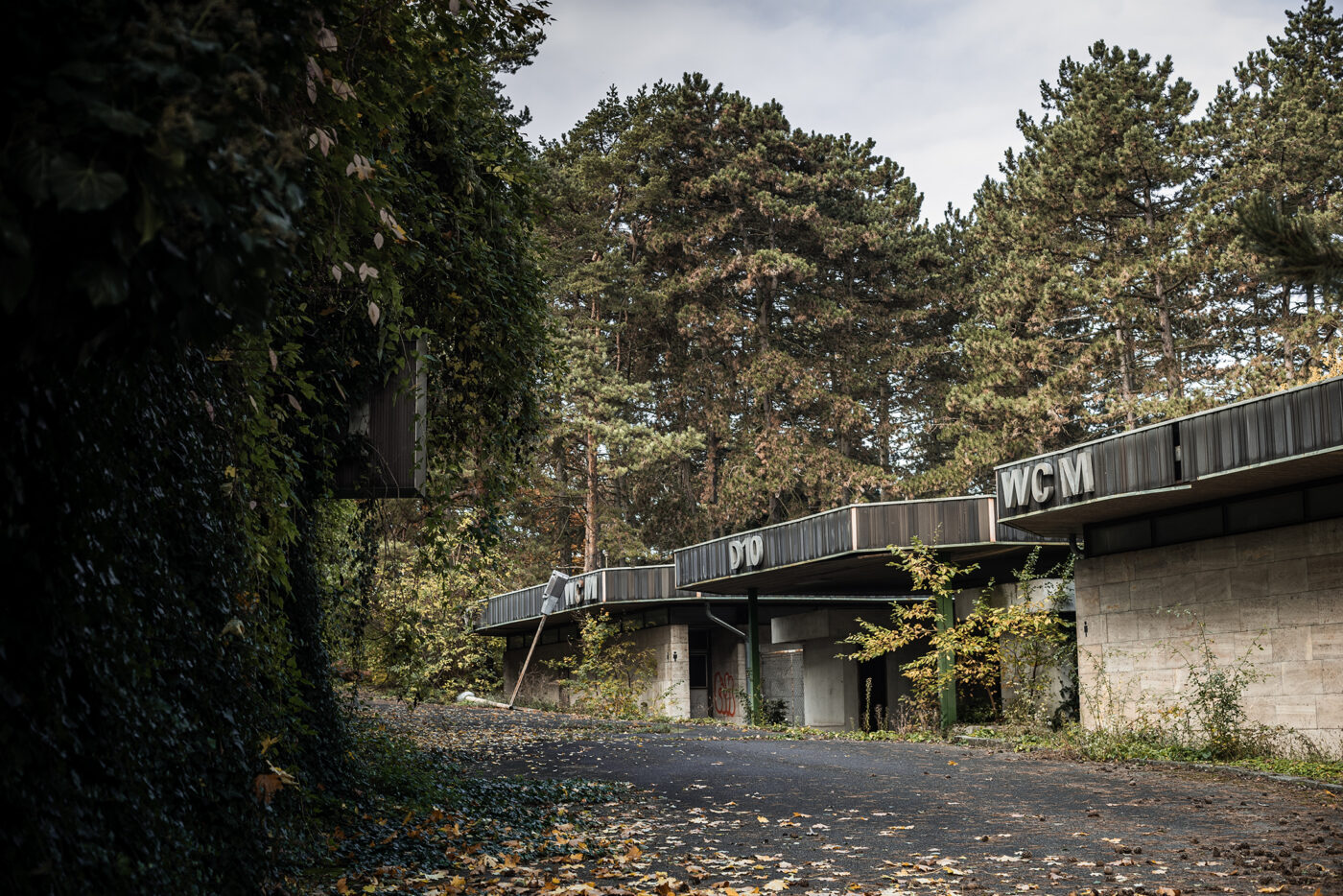 havarijní stav stadionu Evžena Rošického
