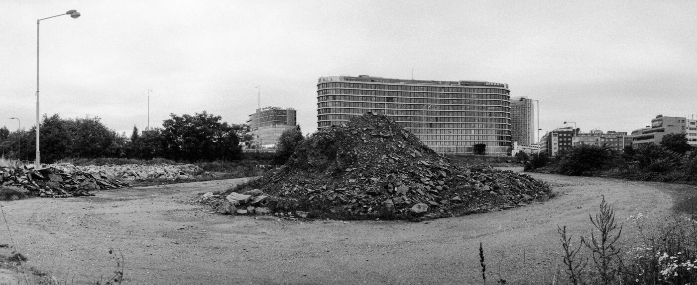 Analogová Panoramatická fotografie Prahy, Praha panoramatická, fotoaparátem Horizon 202, Pankrác 5.května