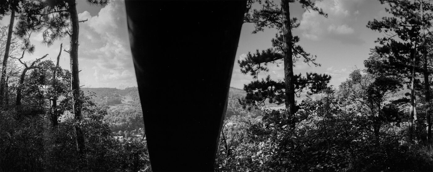 Analogová Panoramatická fotografie Prahy, Praha panoramatická, fotoaparátem Horizon 202, vyhlídka Zvolská homole