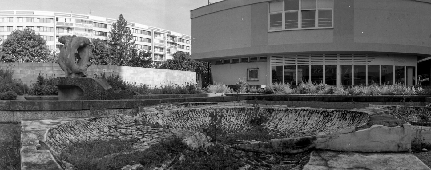 Analogová Panoramatická fotografie Prahy, Praha panoramatická, fotoaparátem Horizon 202, Sídliště Pankrác