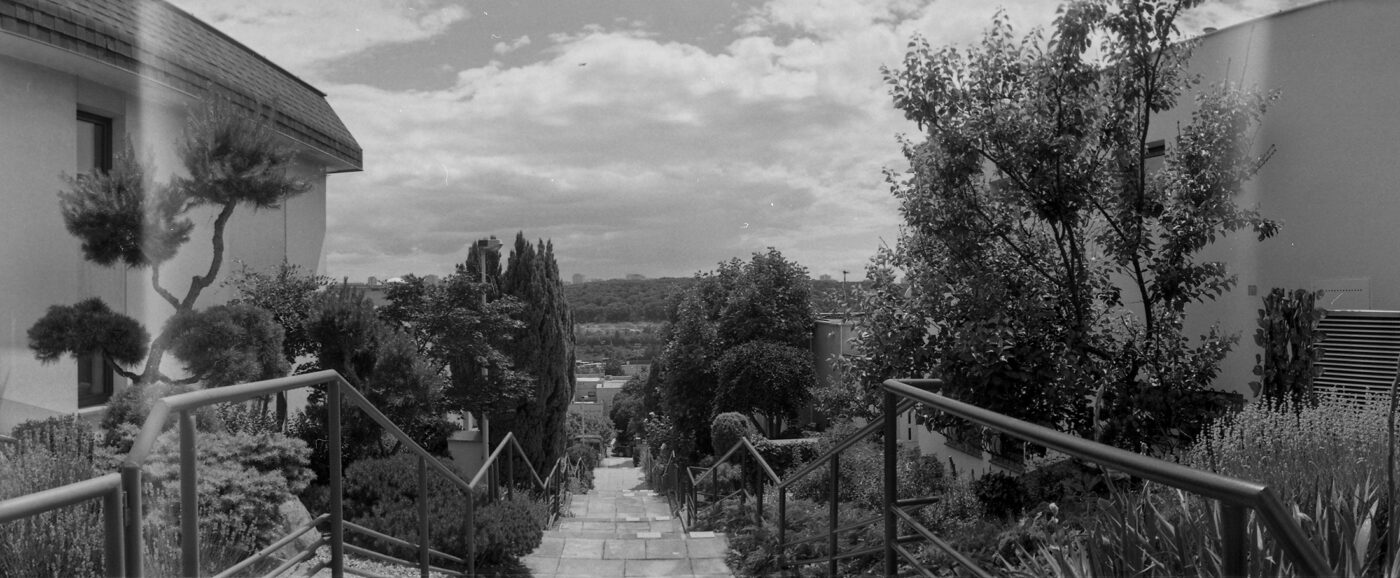 Analogová Panoramatická fotografie Prahy, Praha panoramatická, fotoaparátem Horizon 202, Krč